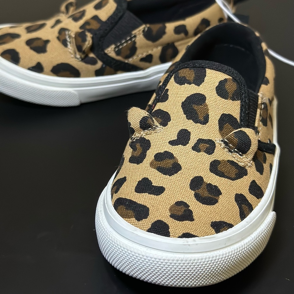 Old navy - toddler - slip on sneakers